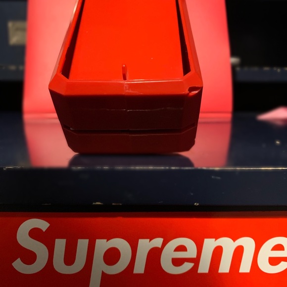 Functioning supreme money gun and hat bundle - Picture 6 of 7